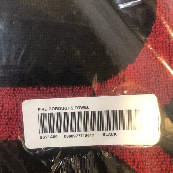 Supreme Five Boroughs Towel “Black” - Picture 2 of 3